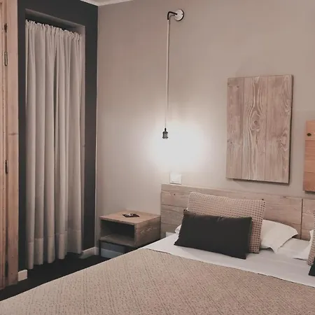 Bardoliners Guest house