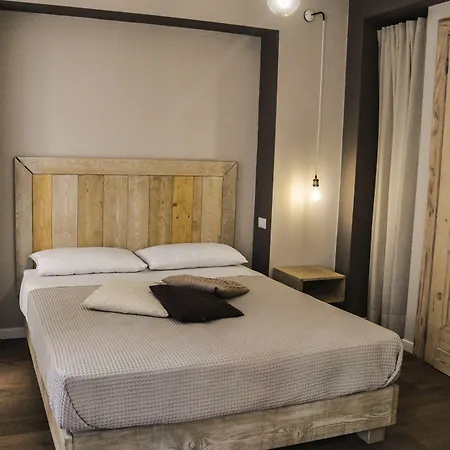 Bardoliners 招待所