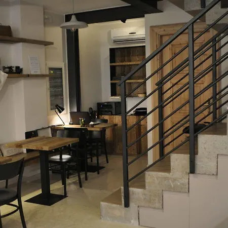 招待所 Bardoliners