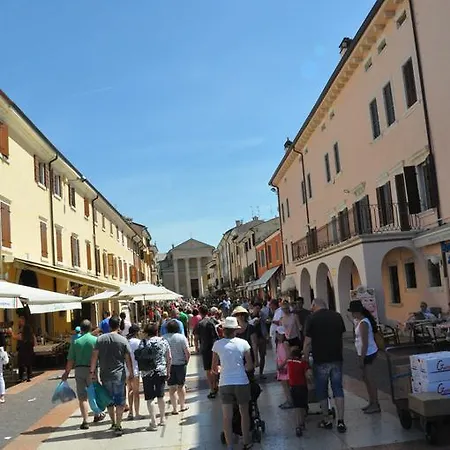 Bardoliners 招待所